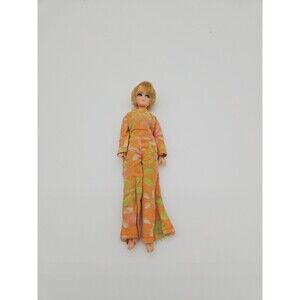 Vintage Fashion Topper Dawn Barbie Doll 1970’s Collectible Pocket-size Dress